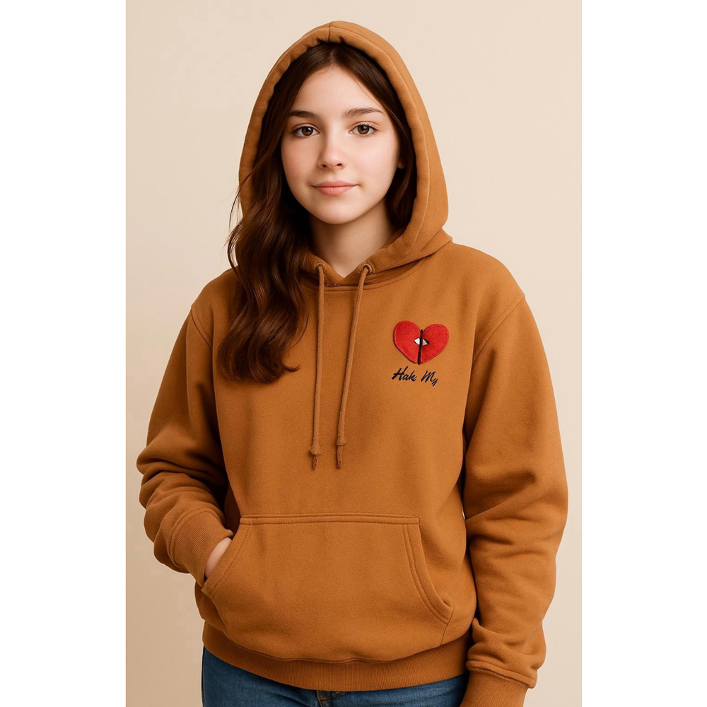 Woman's Hoodie XL Brown Red Heart Graphic Street Casual Cozy Neutral‎ Clean Girl